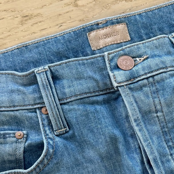 Mother The Tomcat Straight Leg High Rise crop Jean size 31 WORLD AT MY FEET - Picture 8 of 9